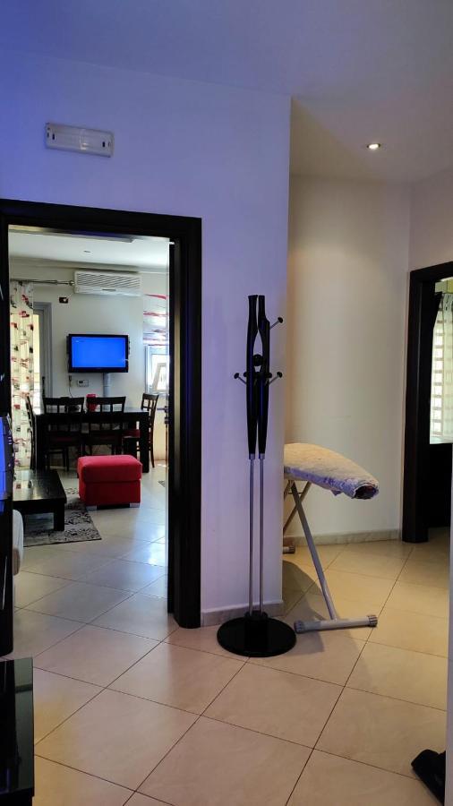 Lolu Apartment Plus Privat Parking Vlorë 외부 사진