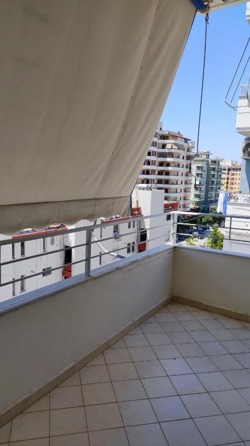 Lolu Apartment Plus Privat Parking Vlorë 외부 사진